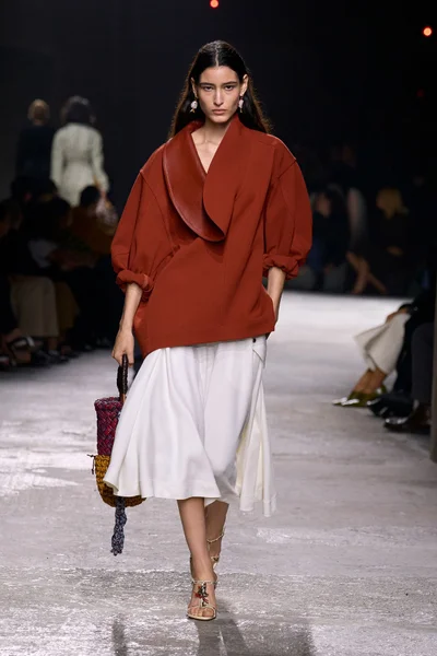 Look 52